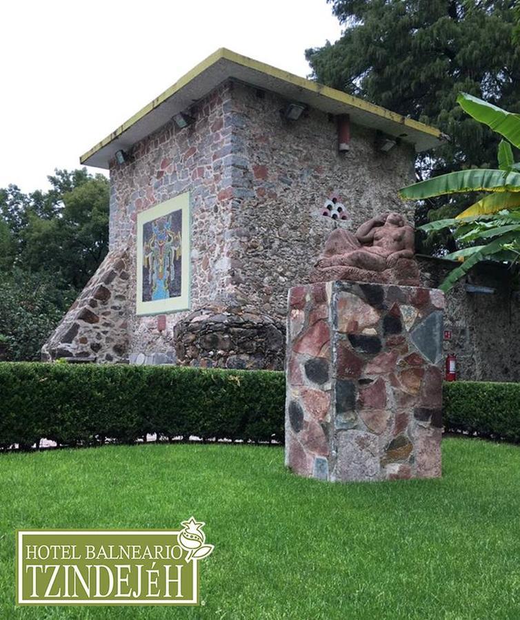 Hotel Balneario Tzindejeh Tasquillo Extérieur photo