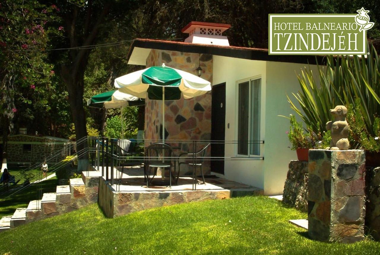 Hotel Balneario Tzindejeh Tasquillo Extérieur photo