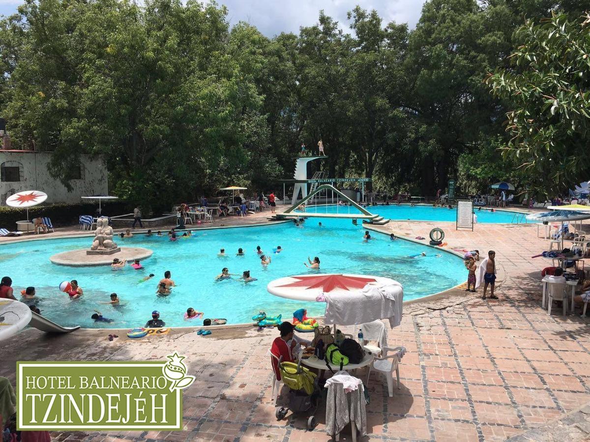 Hotel Balneario Tzindejeh Tasquillo Extérieur photo