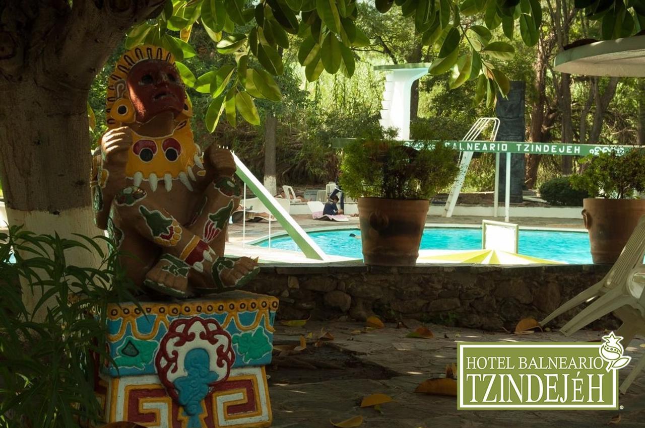 Hotel Balneario Tzindejeh Tasquillo Extérieur photo